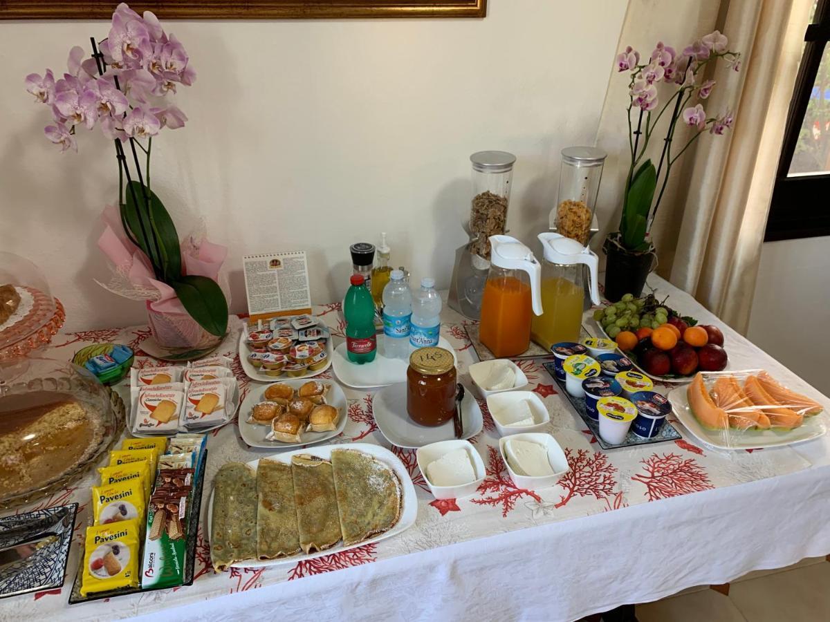 B&B Bentu de Mari Villasimius Bagian luar foto